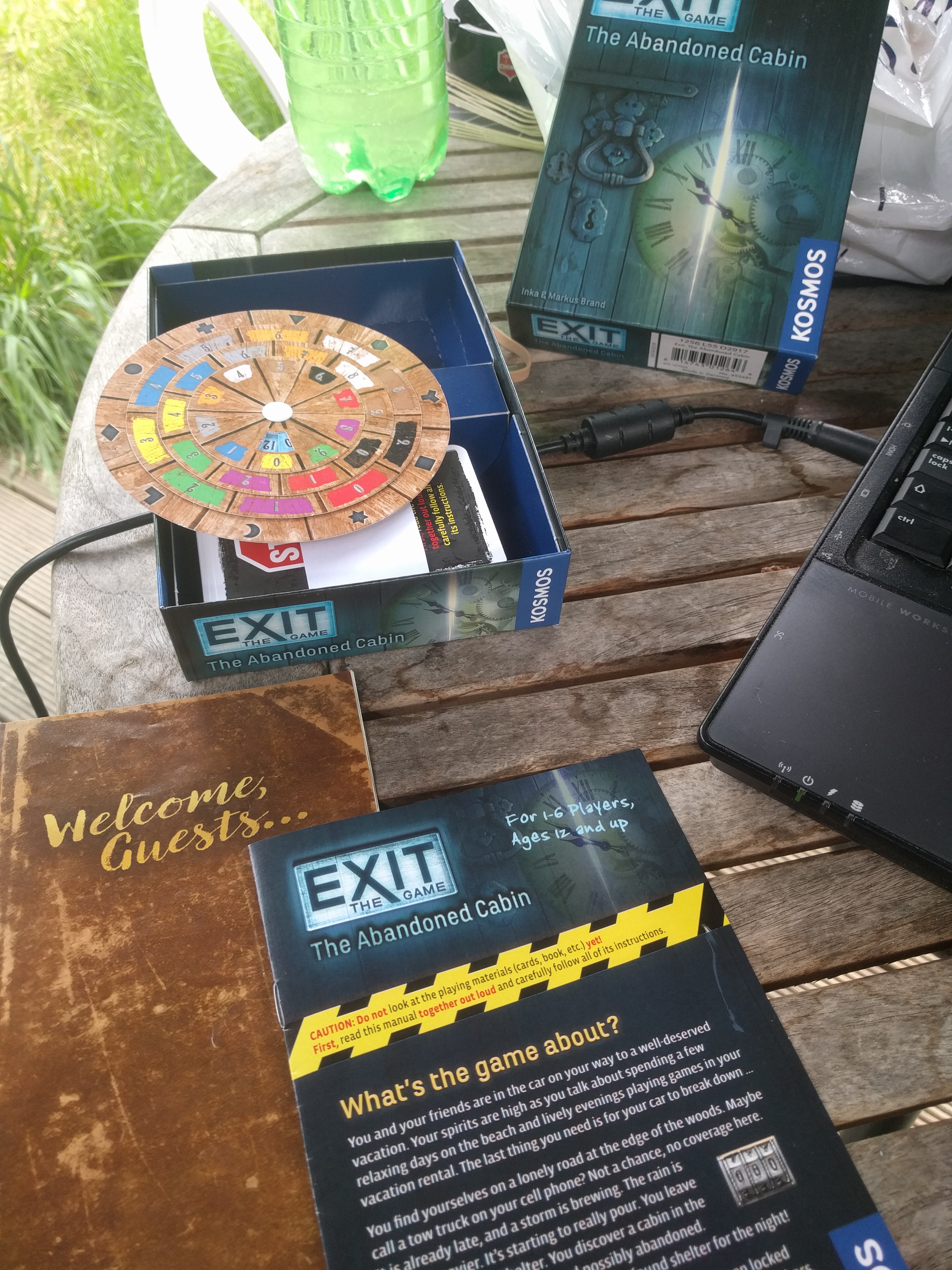 Exit: The Game – The Abandoned Cabin, Board Game